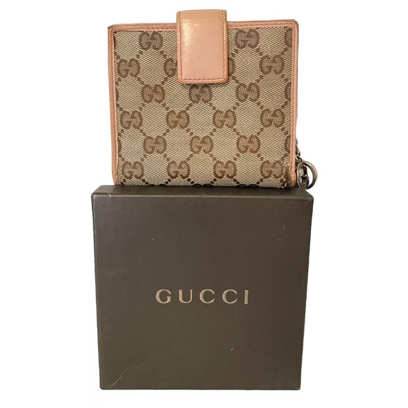 Unique GUCCI GG Bi-Fold Wallet Pink Leather & Tan Canvas w/Box GLOBE ZIPPER PULL - Picture 1 of 16